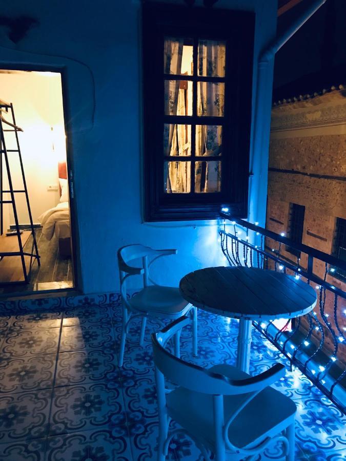 Gagarin Pub & Hotel アンタルヤ エクステリア 写真